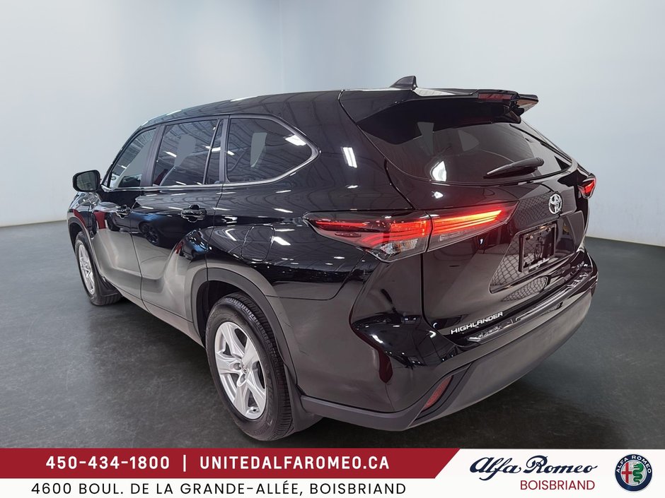 2024 Toyota Highlander LE ,AWD,7 PASS, FULL,TRES PROPRE-3