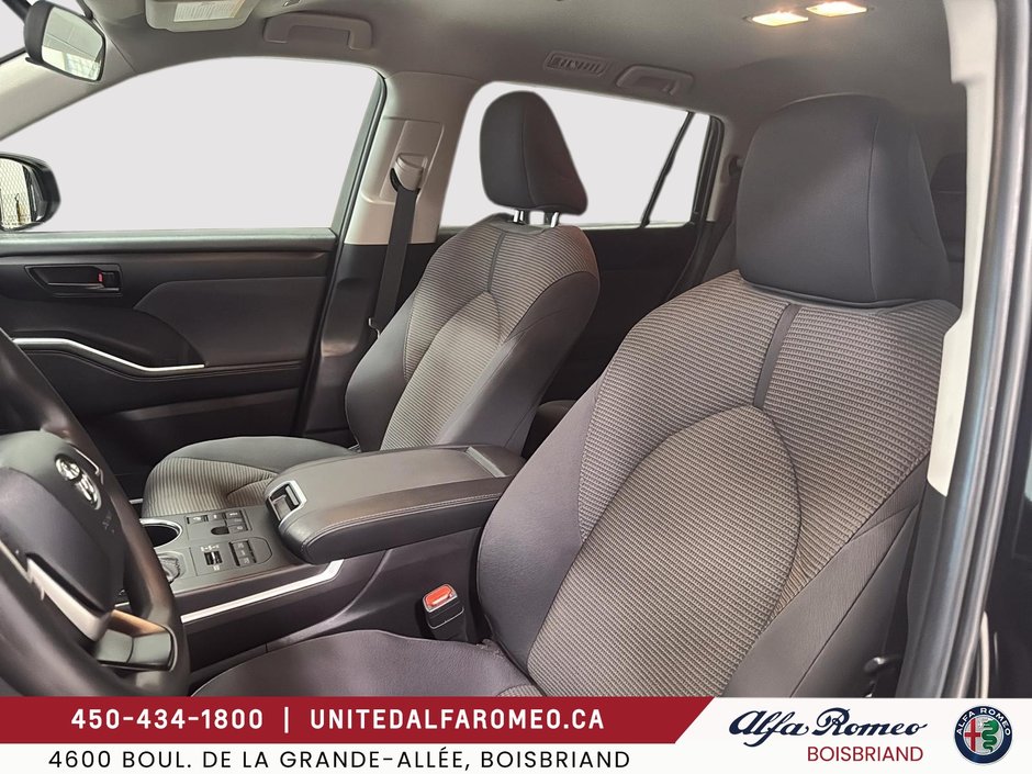 2024 Toyota Highlander LE ,AWD,7 PASS, FULL,TRES PROPRE-8