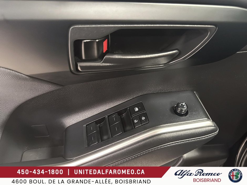 2024 Toyota Highlander LE ,AWD,7 PASS, FULL,TRES PROPRE-15