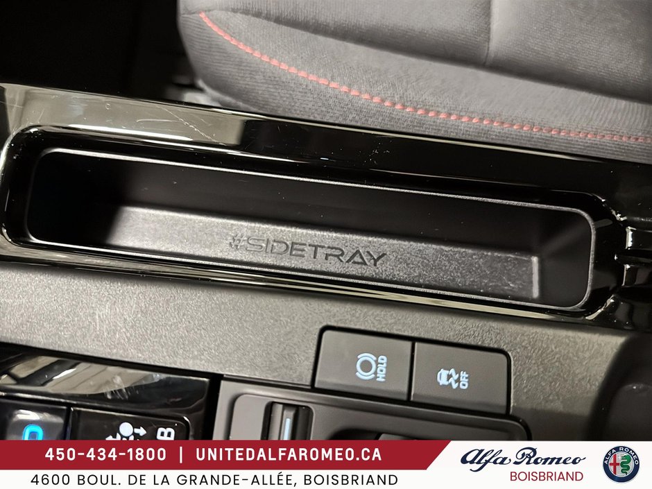 2025 Toyota Prius Plug-In Hybrid HYBRID,BAS MILLAGE,LOCATION DOSPONIBLE-22