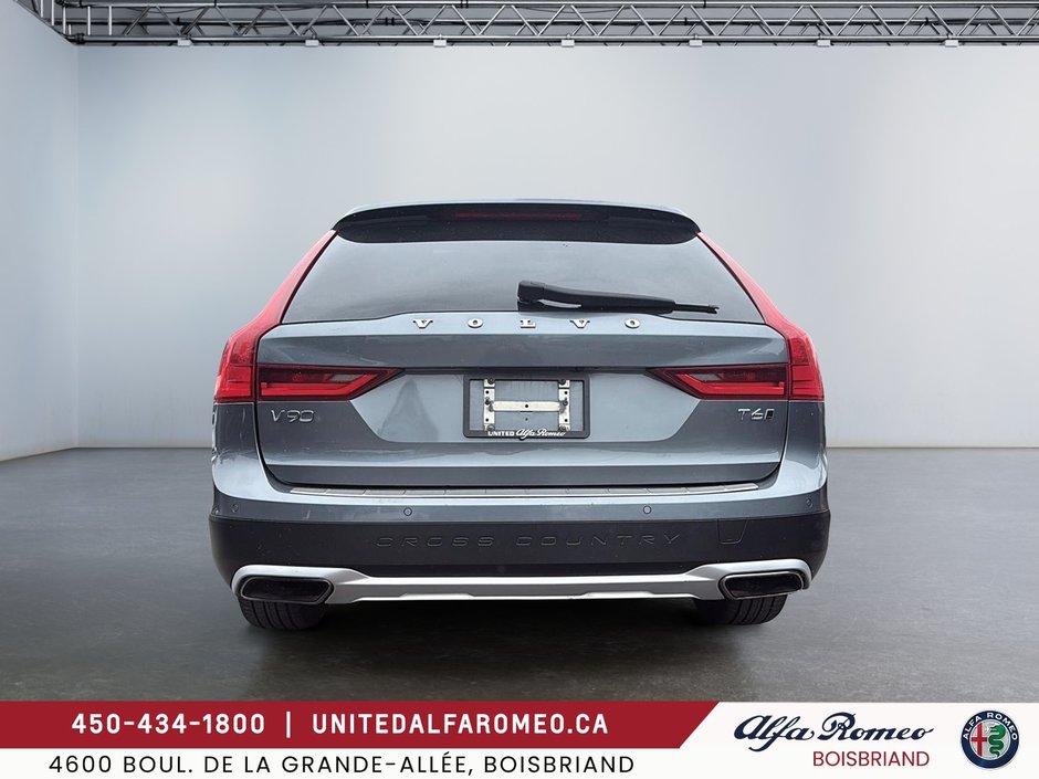 Volvo V90 Cross Country T6,INSCRIPTION,B/W RADIO,A VOIR 2018-2