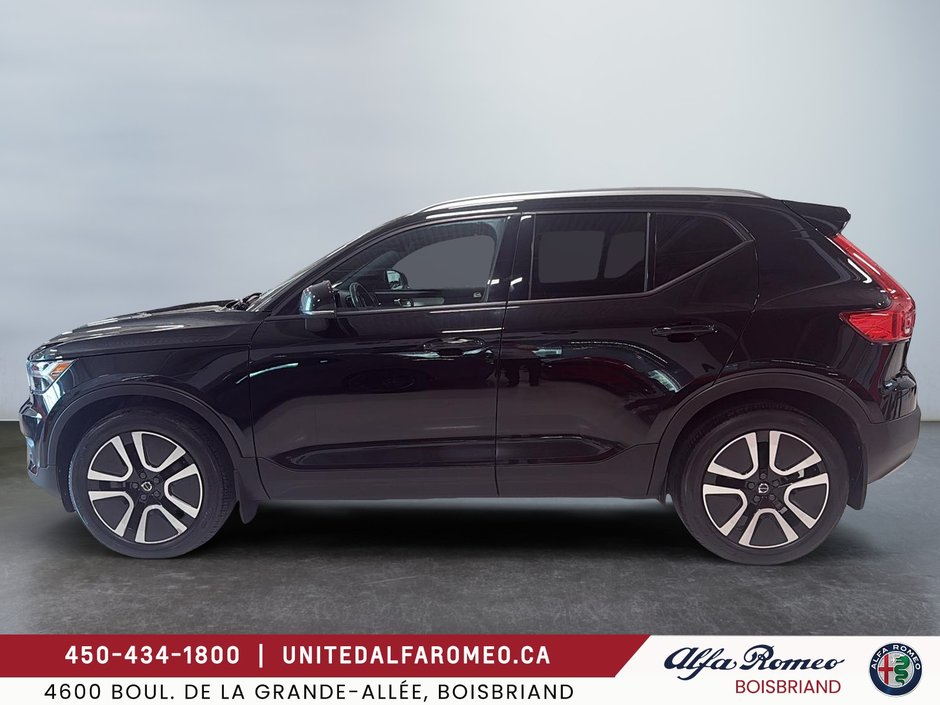 2020 Volvo XC40 MOMENTUM,CUIR,TOIT PANO,TRS PROPRE-4