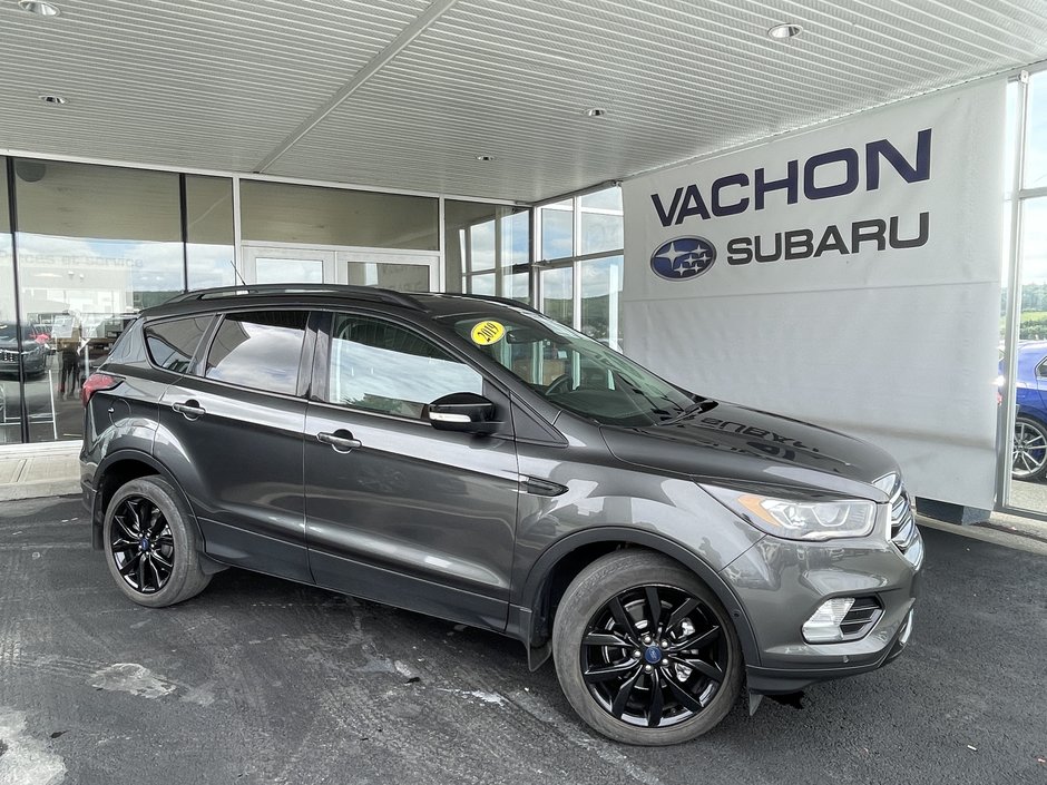 2019  Escape Titanium 4WD in Saint-Georges, Quebec