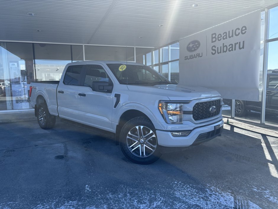 Ford F-150 XL 4WD SuperCrew 6.5' Box 2023 à Saint-Georges, Québec