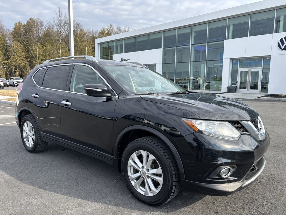 2014 Nissan Rogue AWD 4dr SV in Saint-Georges, Quebec