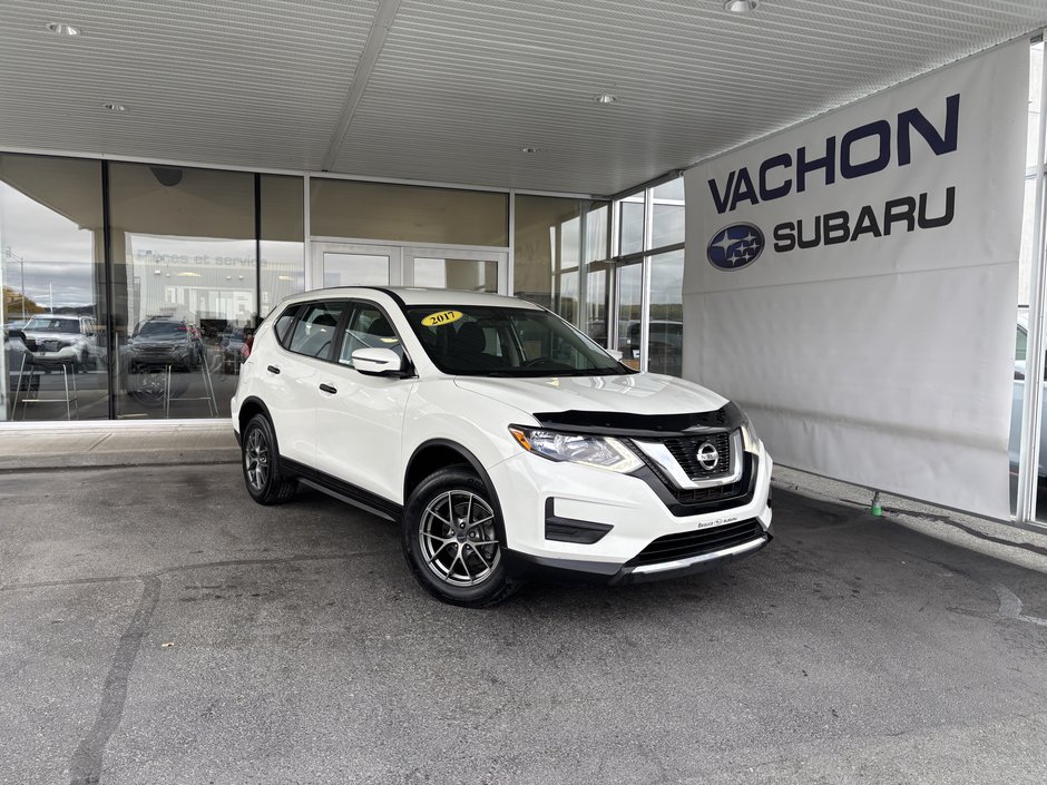 2017 Nissan Rogue FWD 4dr S in Saint-Georges, Quebec