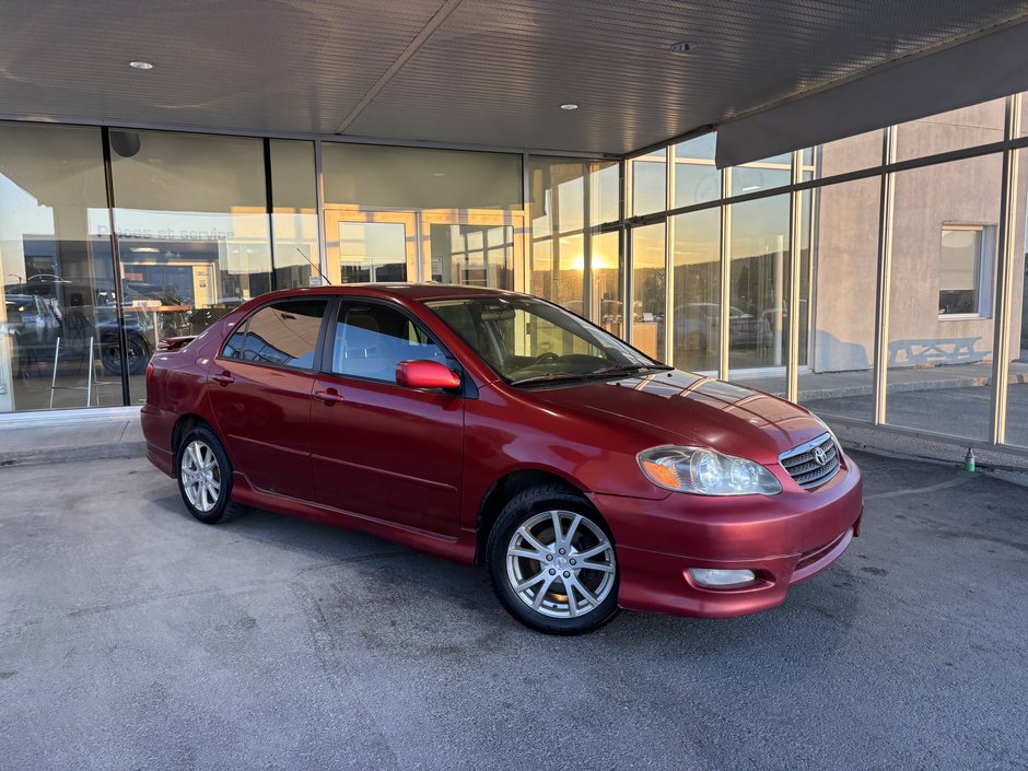 2008 Toyota Corolla 4dr Sdn Man Sport in Saint-Georges, Quebec