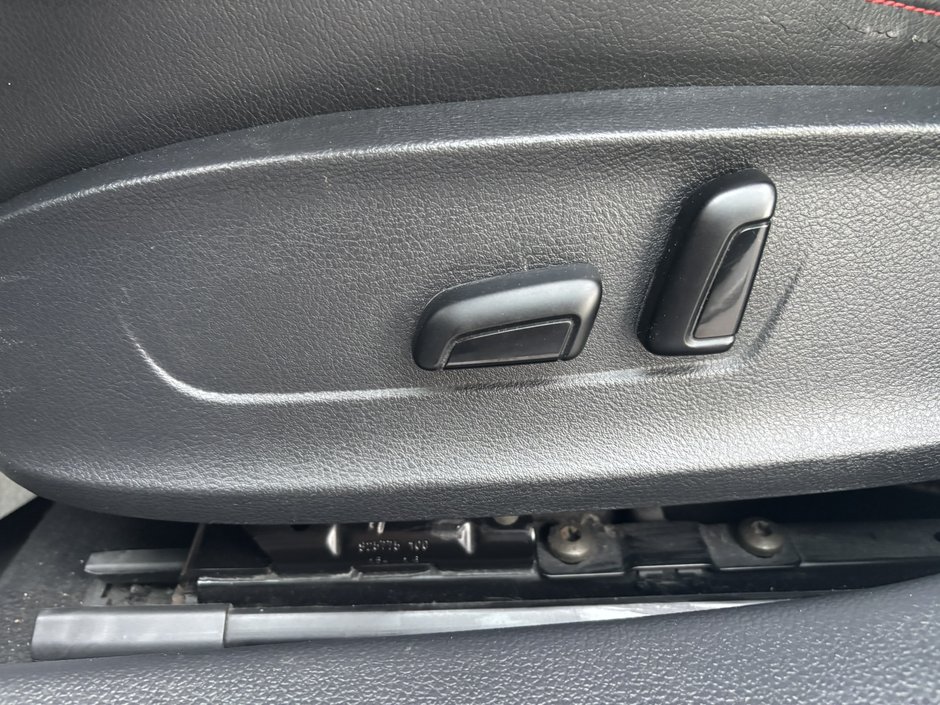 2017 Volkswagen GLI 4dr 2.0 TSI Man GLI Autobahn in Saint-Georges, Quebec