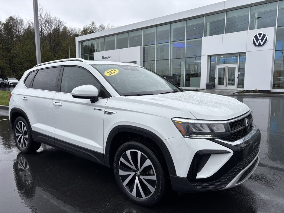 2023 Volkswagen Taos Comfortline 4MOTION -Ltd Avail- in Saint-Georges, Quebec