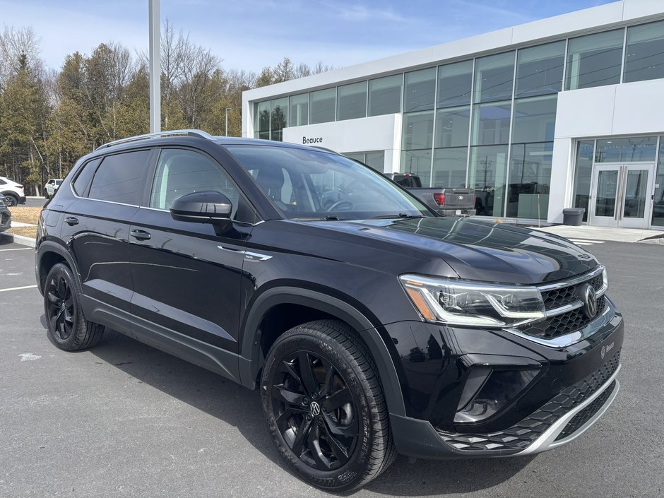 2024 Volkswagen Taos Highline 4MOTION in Saint-Georges, Quebec