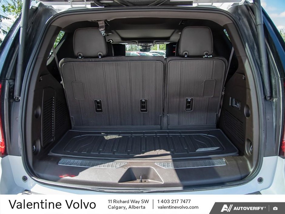 2024 GMC Yukon Denali-10
