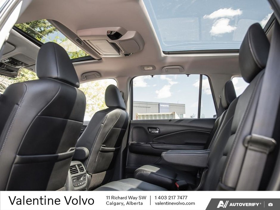 2021 Honda Pilot Touring 7-Passenger-23