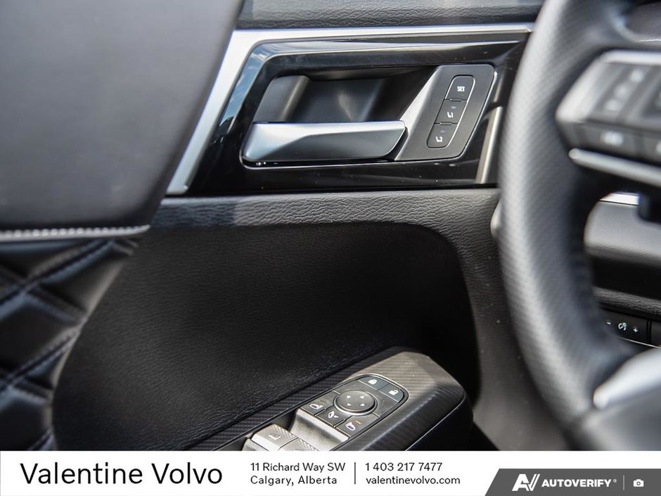 2024 Mitsubishi Outlander-16