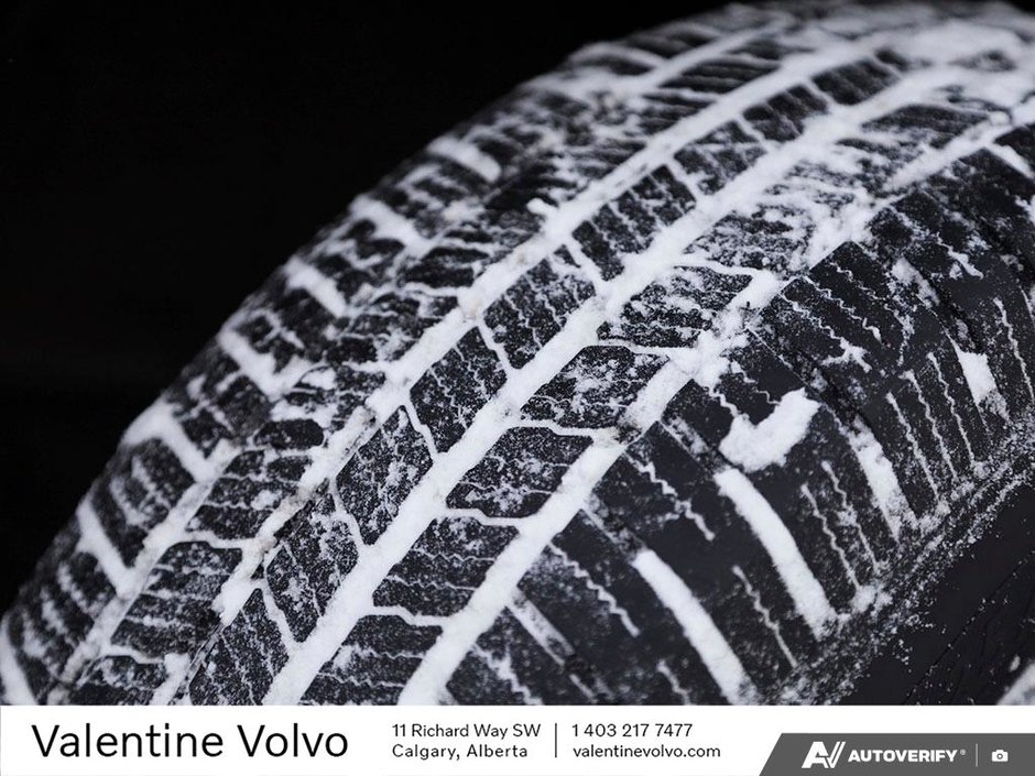 2015 Toyota RAV4 XLE-6