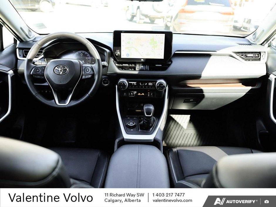 2024 Toyota RAV4 Hybrid Limited-26