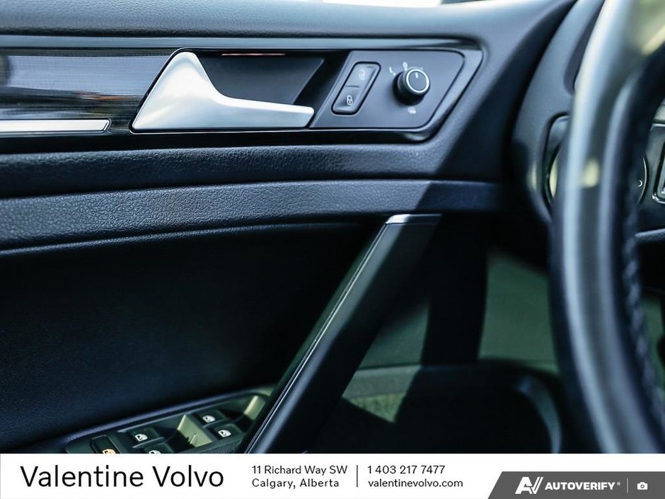 2018 Volkswagen Golf SportWagen Highline-17