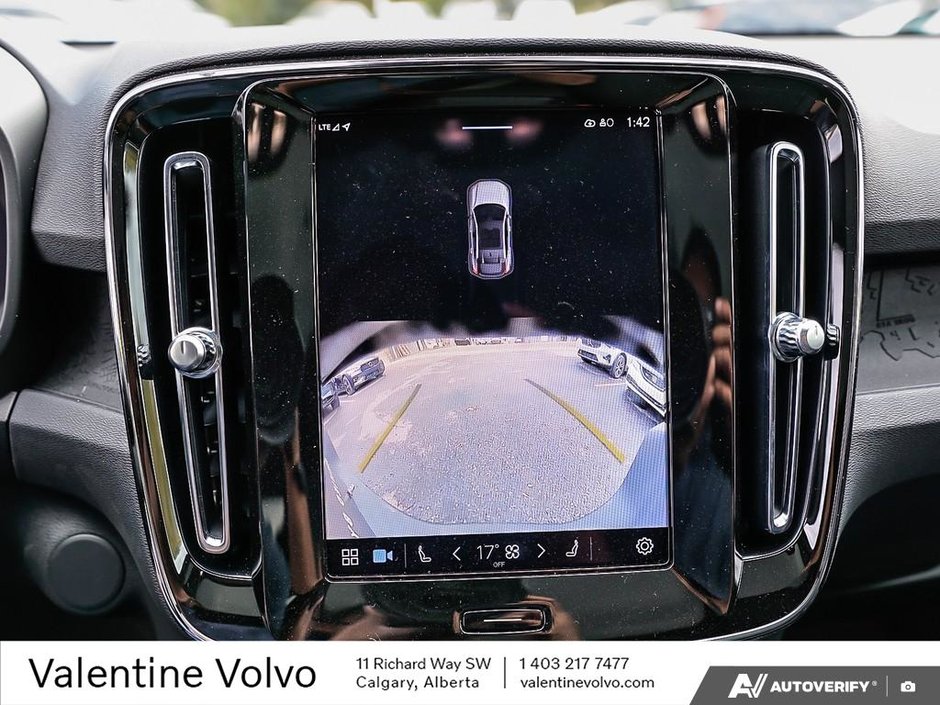 2024 Volvo C40 Recharge Pure Electric Core-25