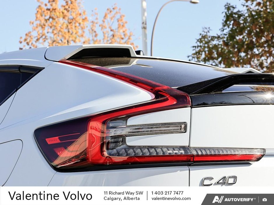 2024 Volvo C40 Recharge Pure Electric Ultimate-10