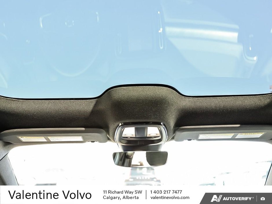 2024 Volvo C40 Recharge Pure Electric Ultimate-24