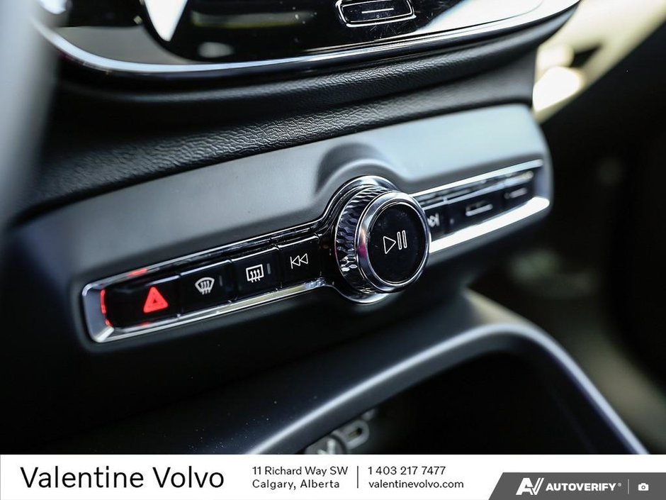2024 Volvo C40 Recharge Pure Electric Ultimate-18