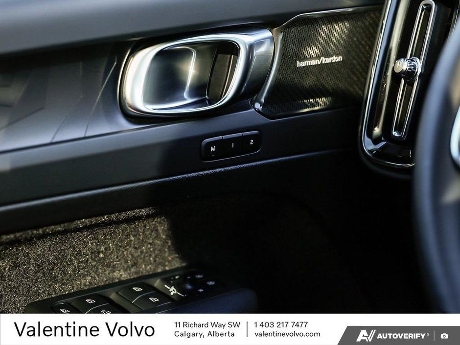 2024 Volvo C40 Recharge Pure Electric Ultimate-16