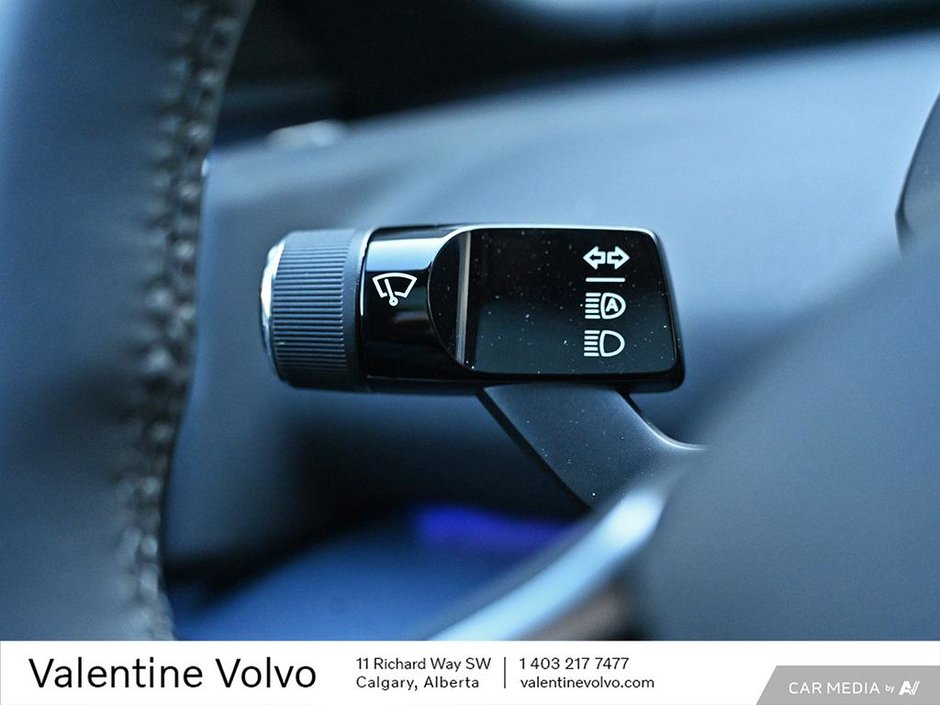 2025 Volvo EX30 Ultra-16