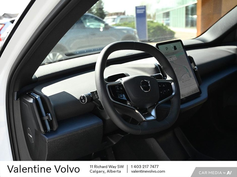 2025 Volvo EX30 Ultra-12