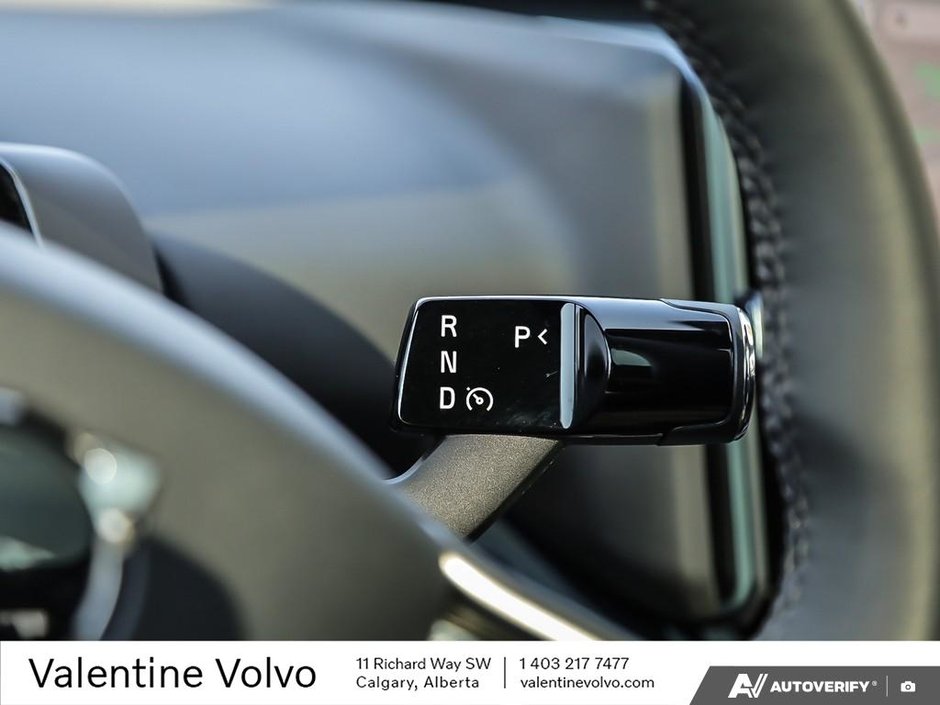 2025 Volvo EX30 Ultra-18