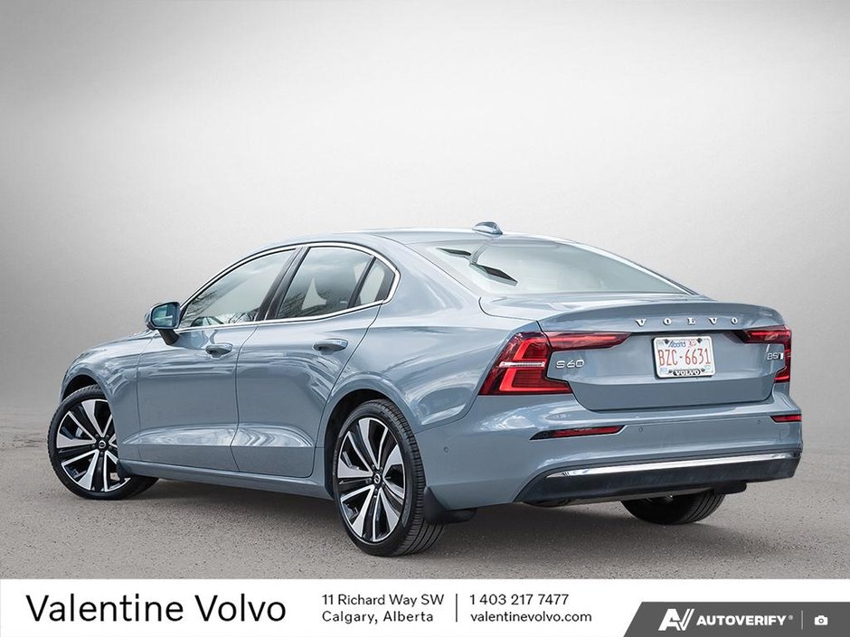 2023 Volvo S60 Ultimate Bright Theme-3