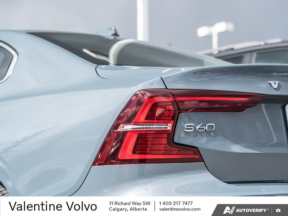 2023 Volvo S60 Ultimate Bright Theme-11