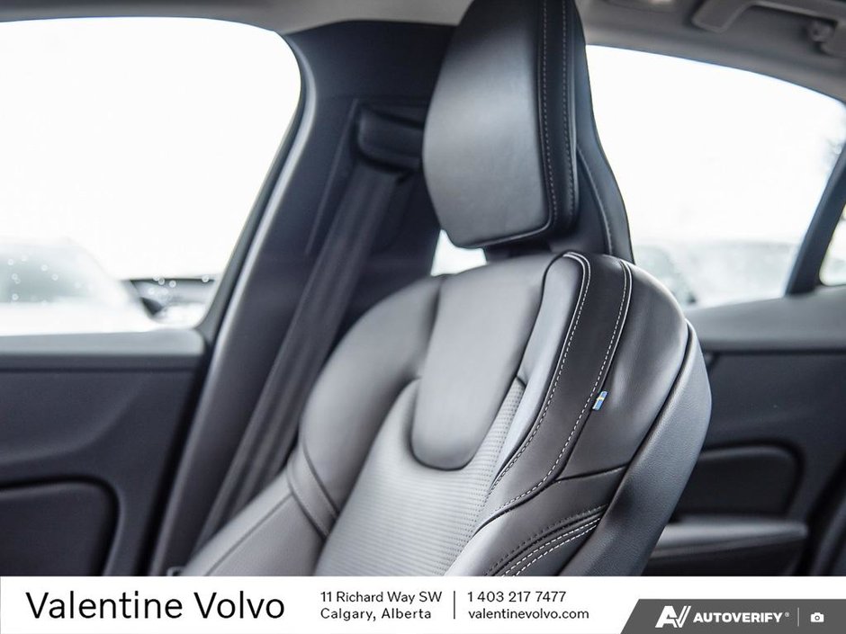2023 Volvo S60 Ultimate Bright Theme-22