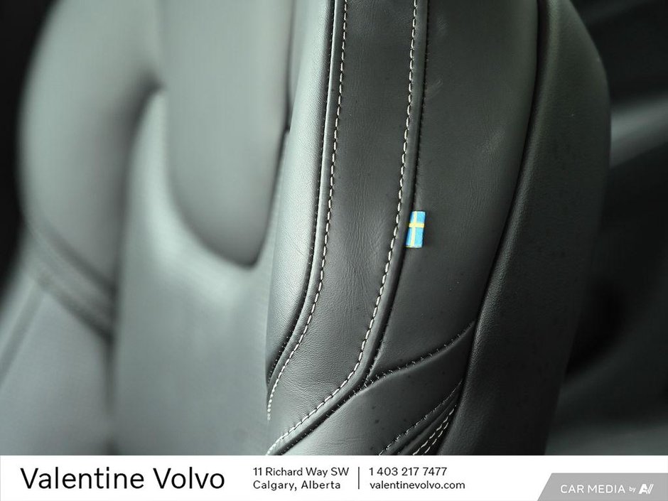 2024 Volvo S60 Ultimate Dark Theme-22