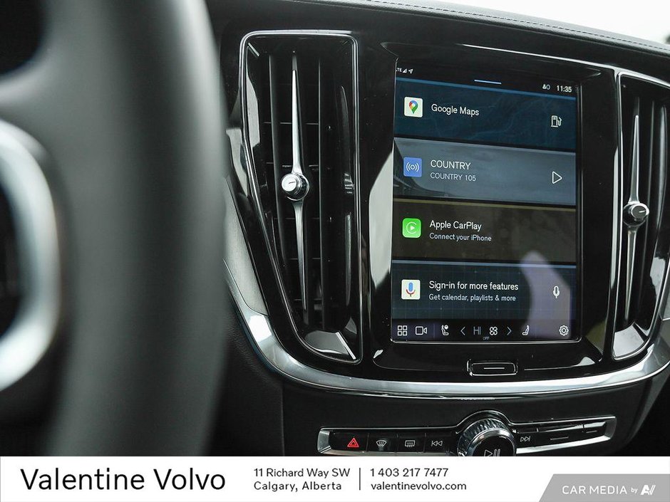 2024 Volvo S60 Ultimate Dark Theme-19