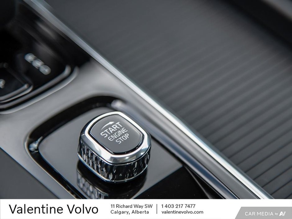 2024 Volvo S60 Core Dark Theme-26