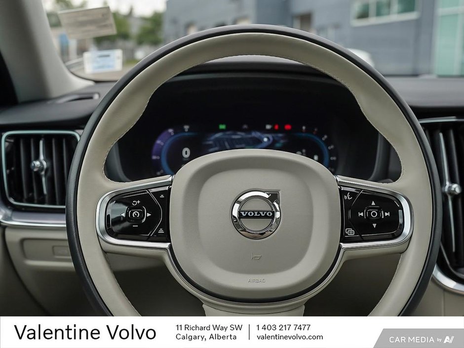 2024 Volvo S60 Core Dark Theme-13