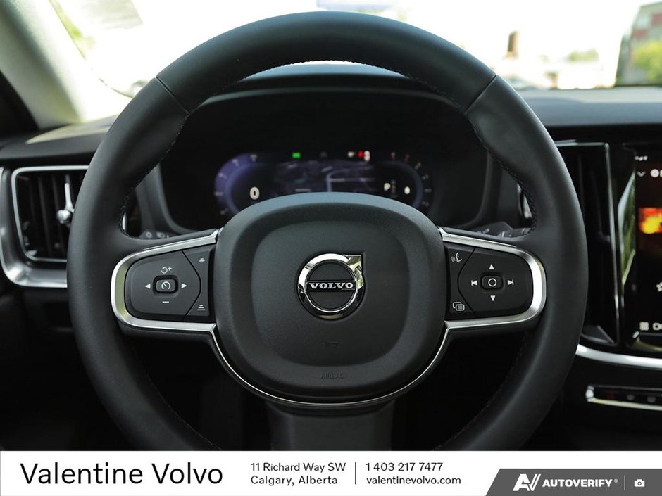 2024 Volvo S60 Core Dark Theme-13