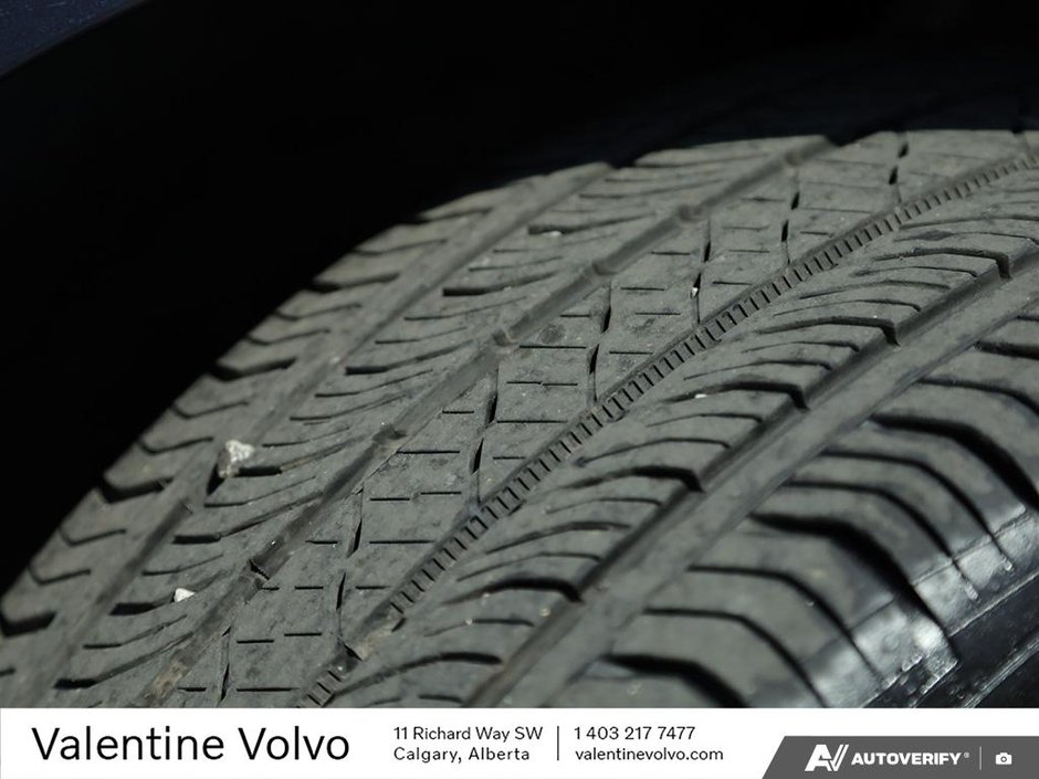 2024 Volvo S60 Core Dark Theme-6