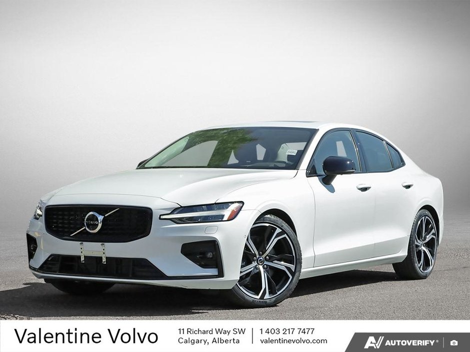 2024 Volvo S60 Plus Dark Theme-0