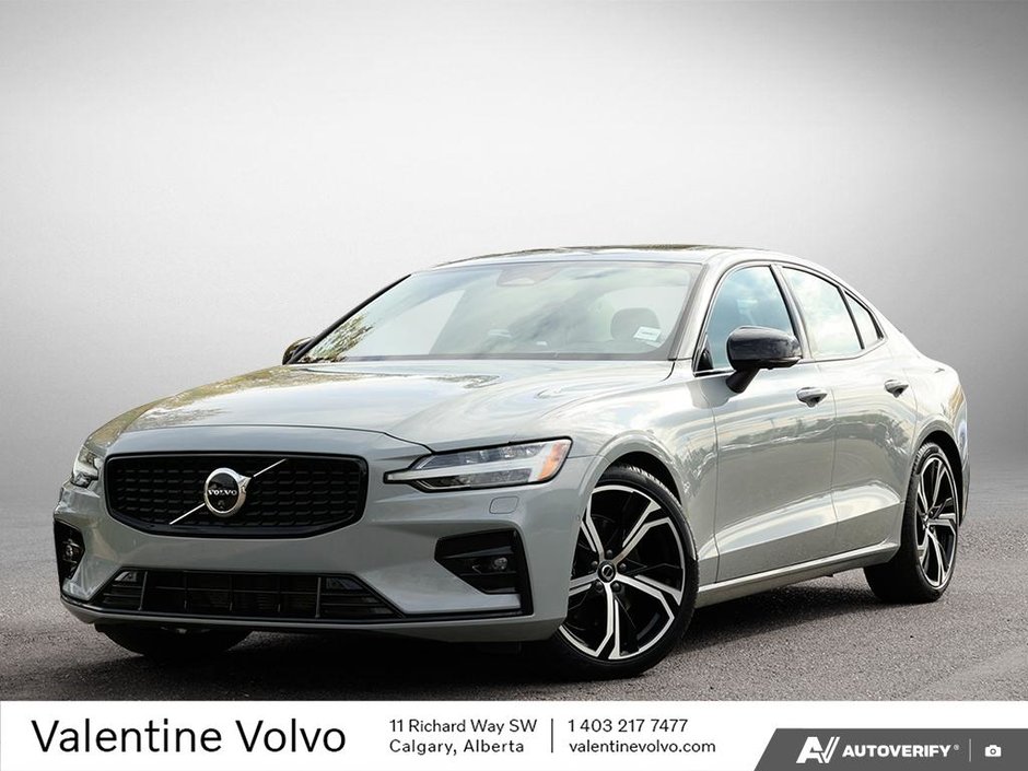 2024 Volvo S60 Plus Dark Theme-0