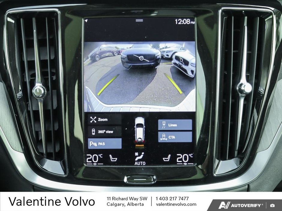 2022 Volvo V60 Cross Country T5 AWD-26