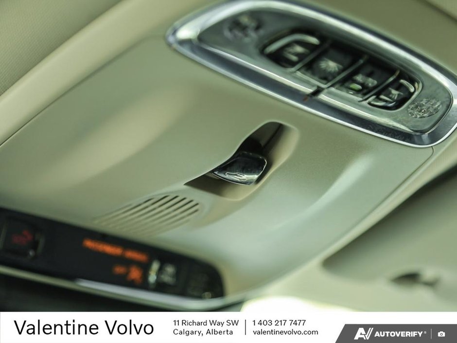2022 Volvo V60 Cross Country T5 AWD-21