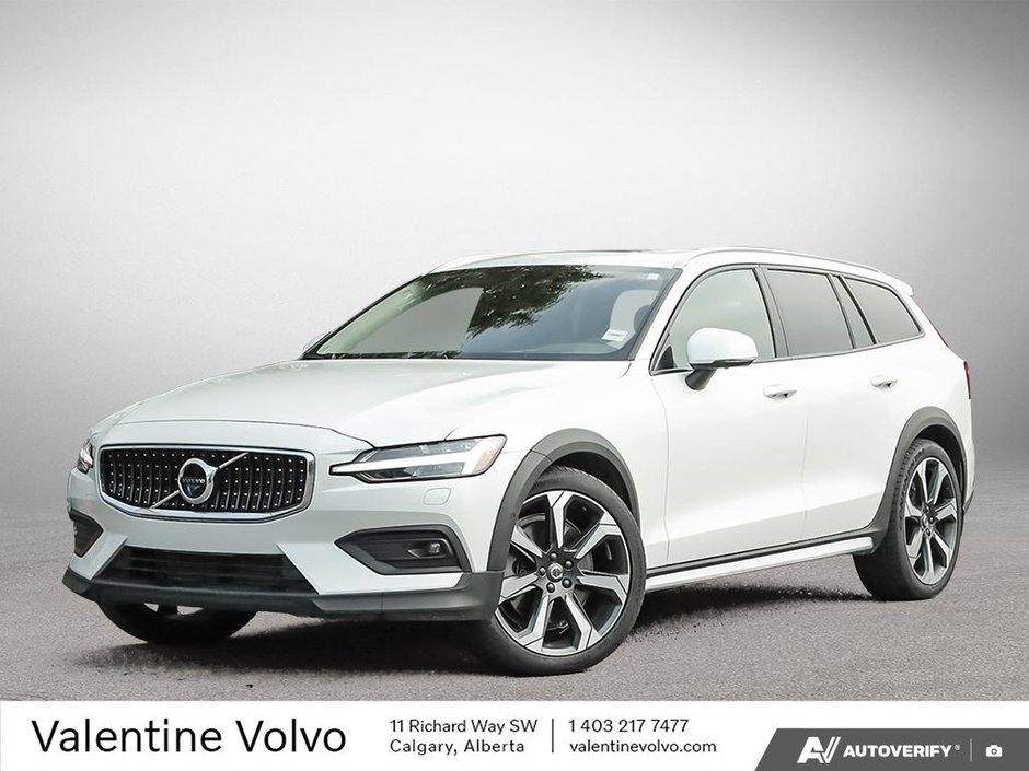 2022 Volvo V60 Cross Country T5 AWD-0