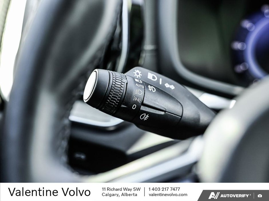 2025 Volvo V60 Cross Country Ultra-15