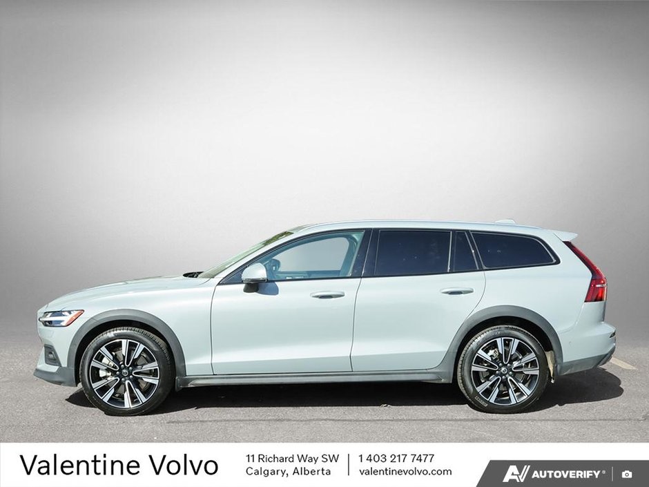 2025 Volvo V60 Cross Country Plus-2
