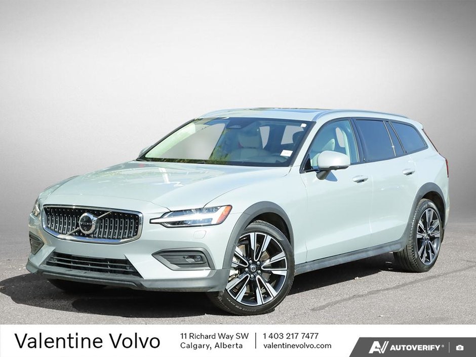 2025 Volvo V60 Cross Country Plus-0