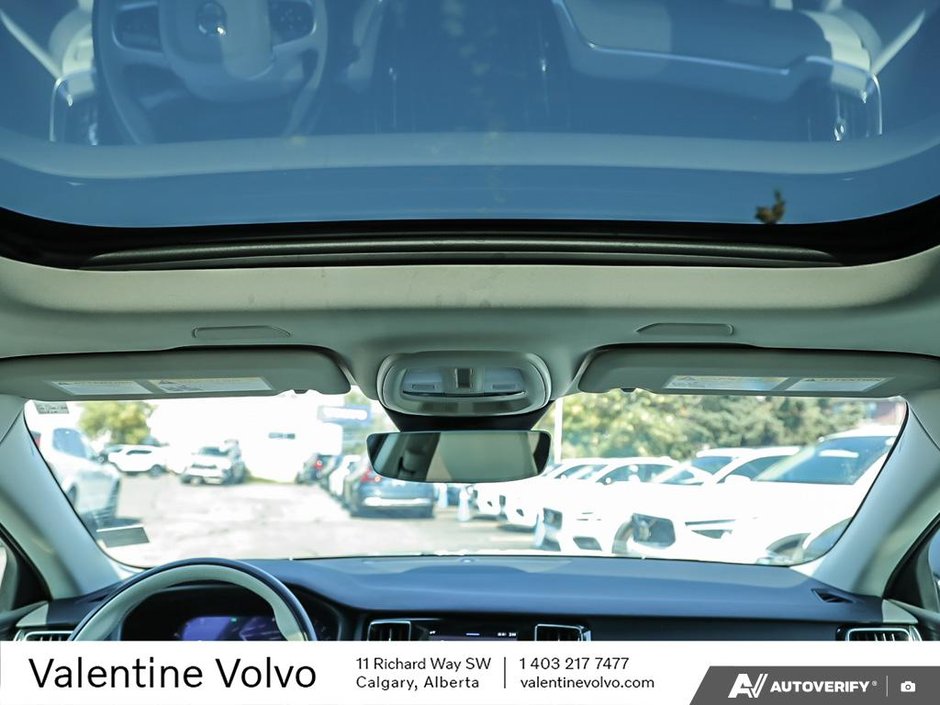 2025 Volvo V60 Cross Country Plus-25