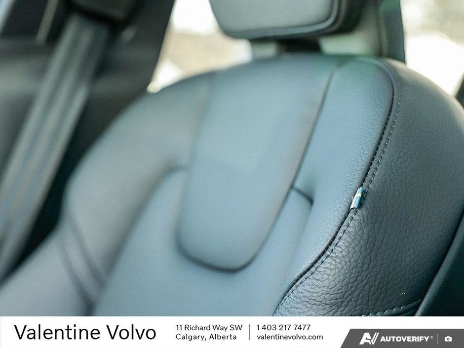 2025 Volvo V60 Cross Country Plus-22