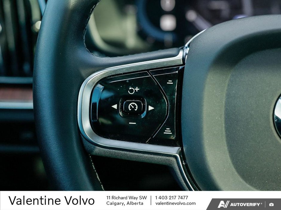 2025 Volvo V60 Cross Country Plus-16