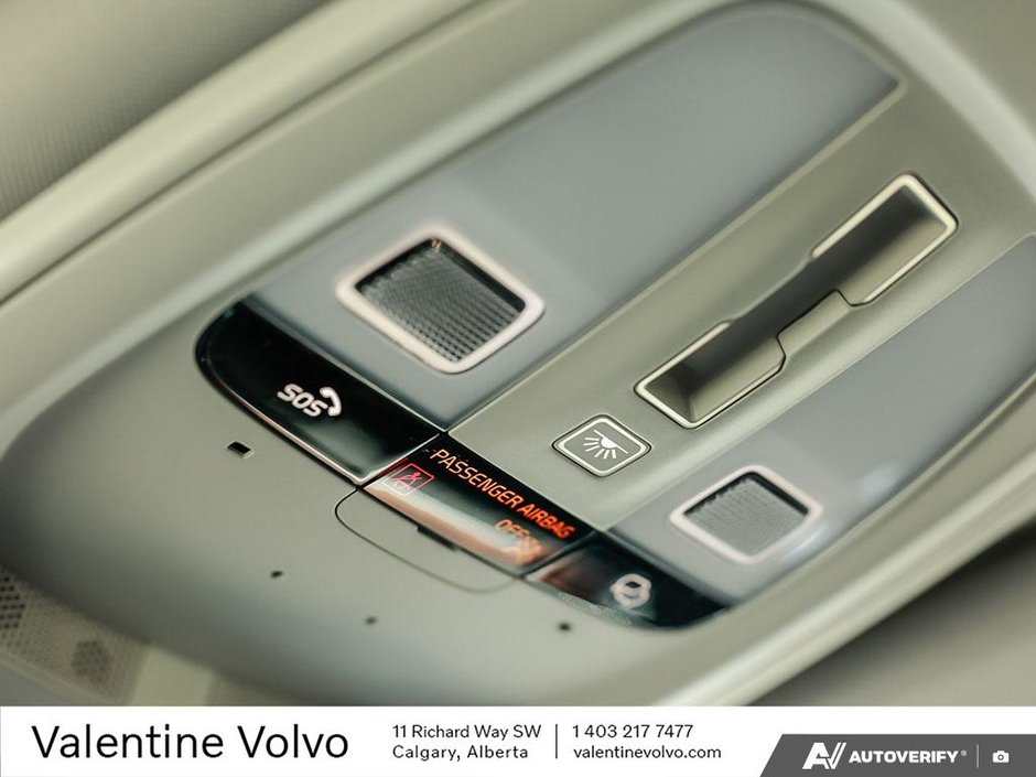 2025 Volvo V60 Cross Country Plus-21