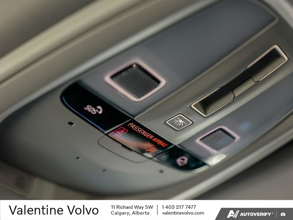 2025 Volvo V60 Cross Country Plus-21